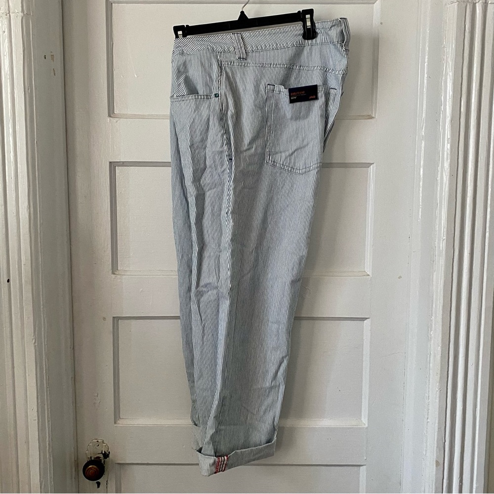 Jag Counter Girlfriend Jeans in Railroad Pinstripe Bleach-Wash Size 22W NWT - Picture 7 of 16